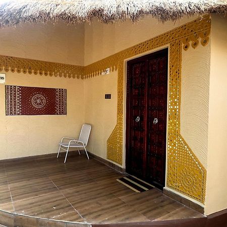 The Kutch House Hotel ภุช ภายนอก รูปภาพ