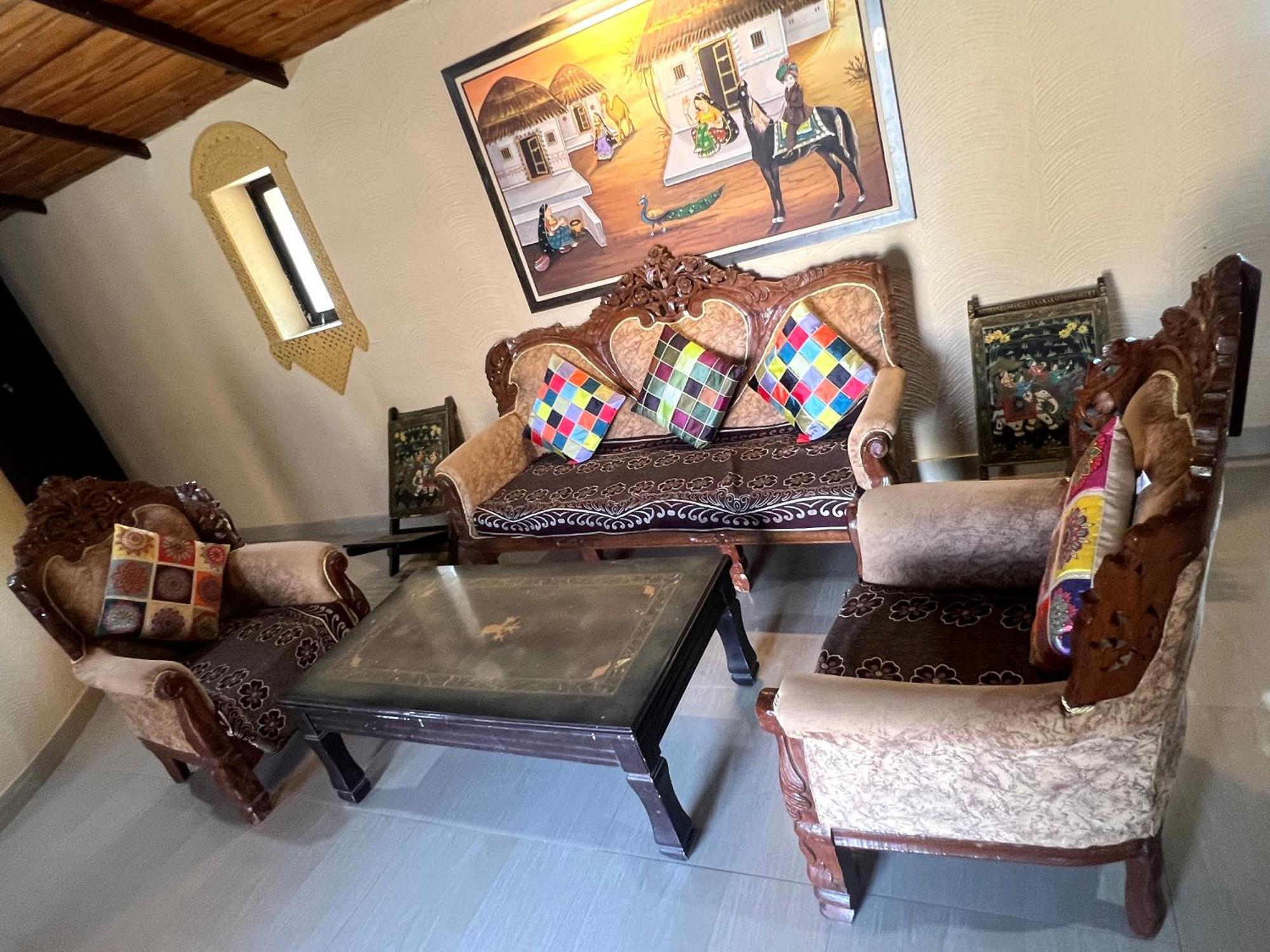 The Kutch House Hotel ภุช ภายนอก รูปภาพ